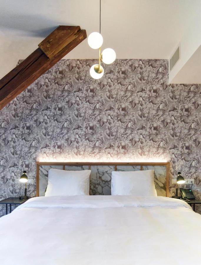 Hotel Botanique Бреда Экстерьер фото