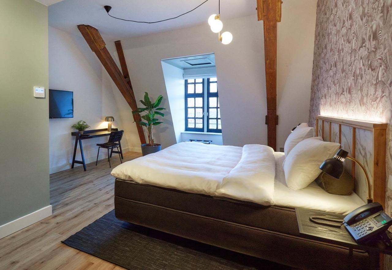 Hotel Botanique Бреда Экстерьер фото