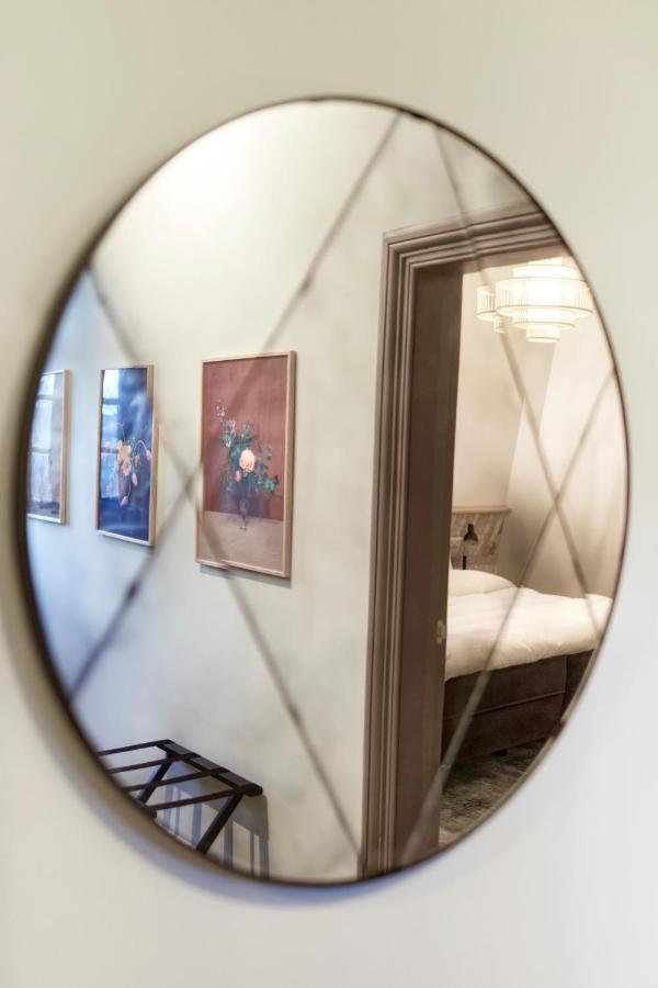 Hotel Botanique Бреда Экстерьер фото